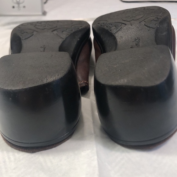 CLARKS MULES/CLOGS 9M BROWN LEATHER UPPERS USED - Picture 11 of 15